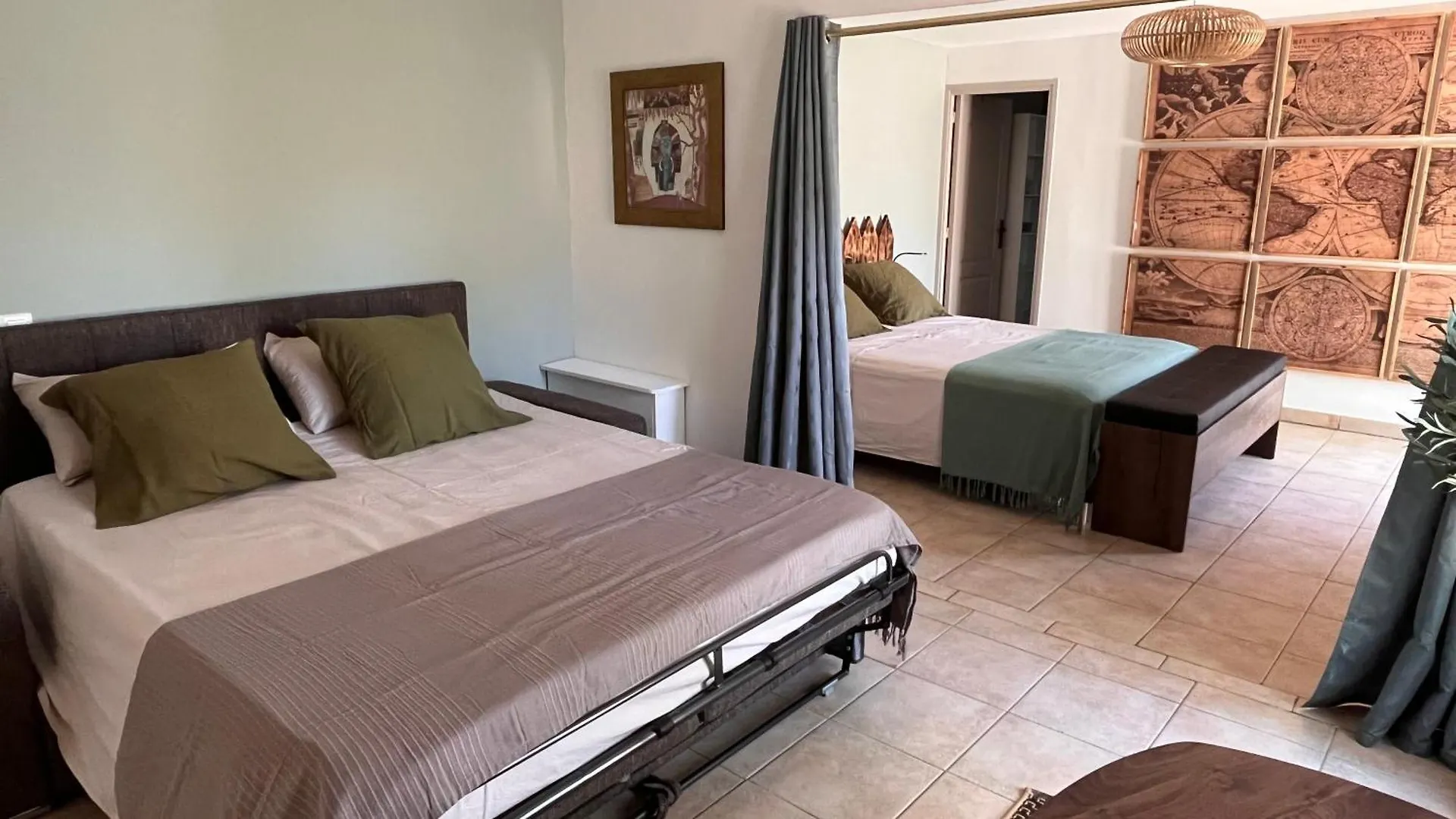 O Mas Hotel Montauroux 0*,