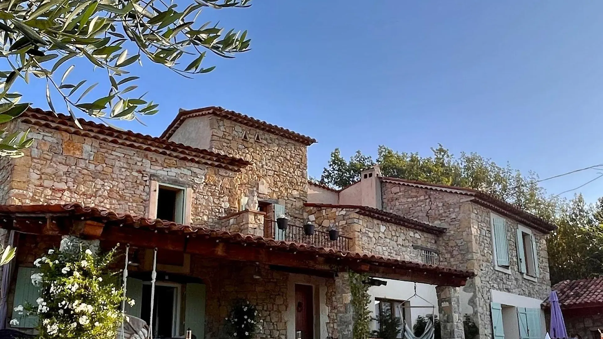 O Mas Hotel Montauroux 0*,