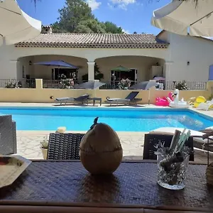 Bed & Breakfast La Maison De Jenny, Montauroux